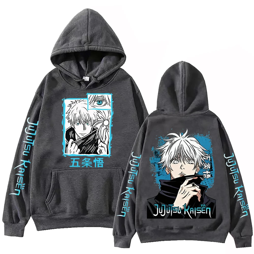 Hoodie gris à capuche, imprimés anime Gojo devant et dos, lettrage bleu sur manches.