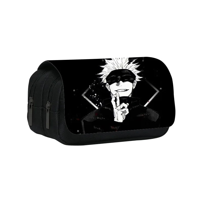 Trousse noire avec fermeture éclair et motif Gojo Satoru, style anime.