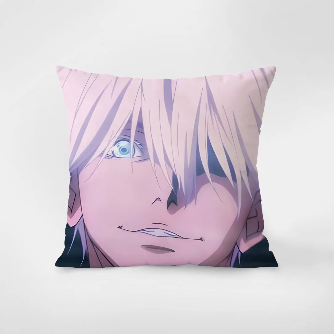 Coussin carré rose pastel au visage anime aux cheveux clairs et yeux bleus