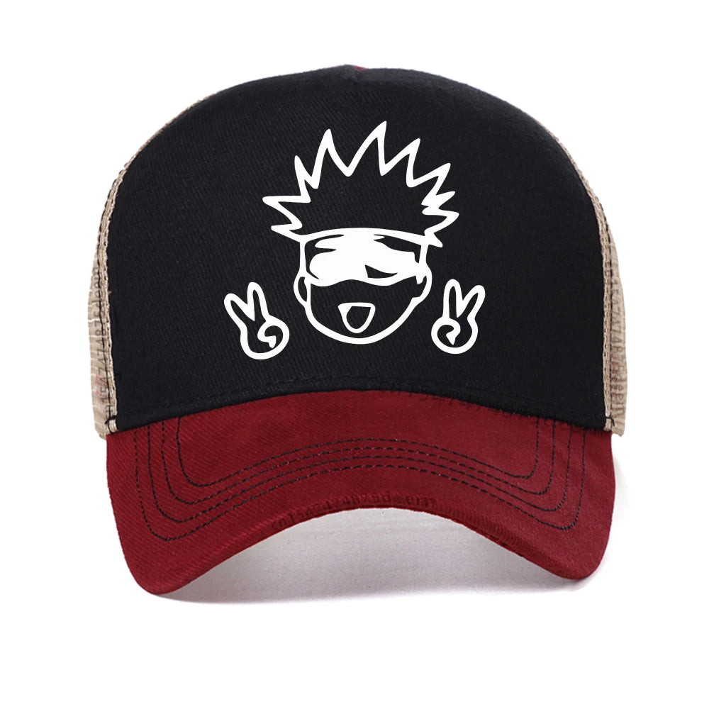 Casquette deux tons noire et rouge, logo Gojo blanc brodé devant.