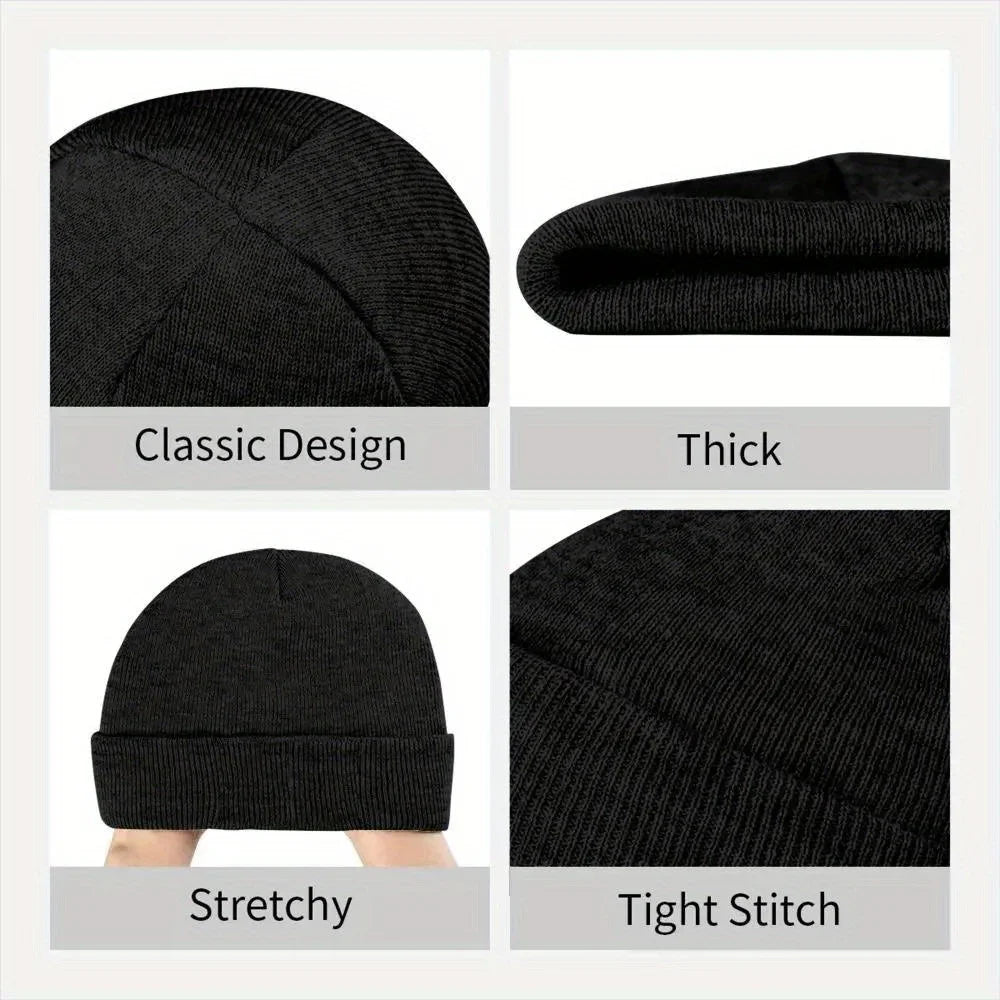 Bonnet noir Ryomen Sukuna, texture tricot côtelé et coutures serrées sur le bord
