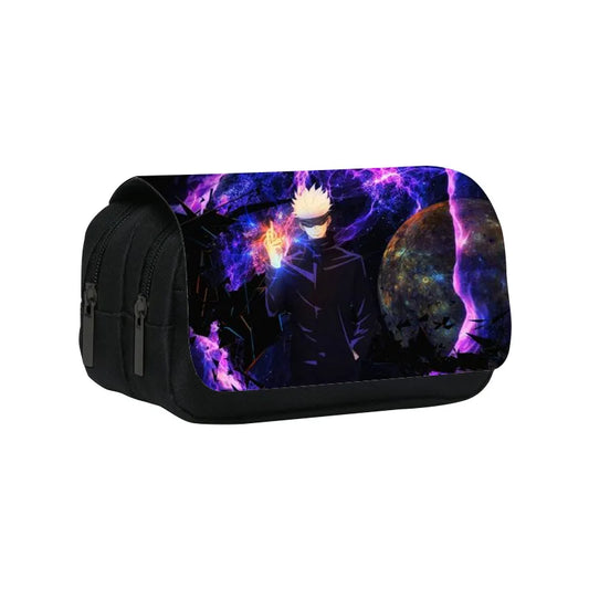 Trousse à fermeture éclair noire avec motif violet et personnage animé en énergie.