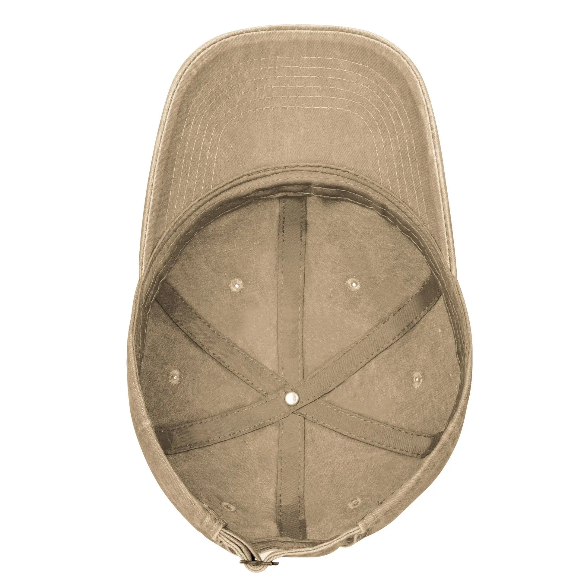 Casquette kaki, vue arrière avec coutures centrales et œillets