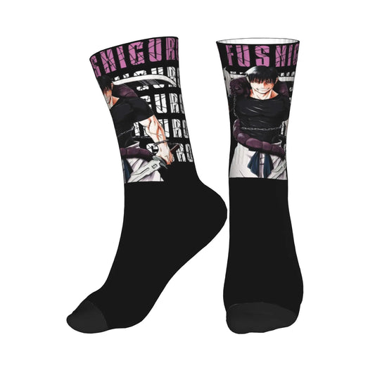Chaussettes noires à motif violet avec personnage Jujutsu et texte stylisé